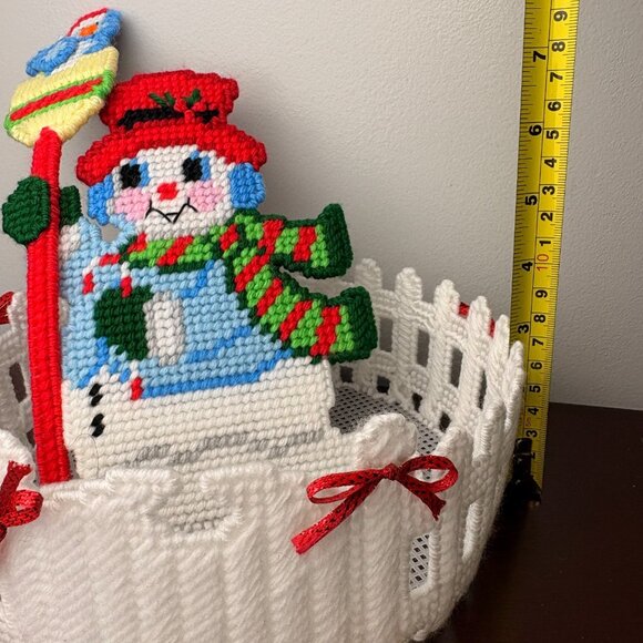 Complete Bucilla Snowman Christmas Candy Dish Plastic Canvas + Church Coasters - Picture 11 of 12